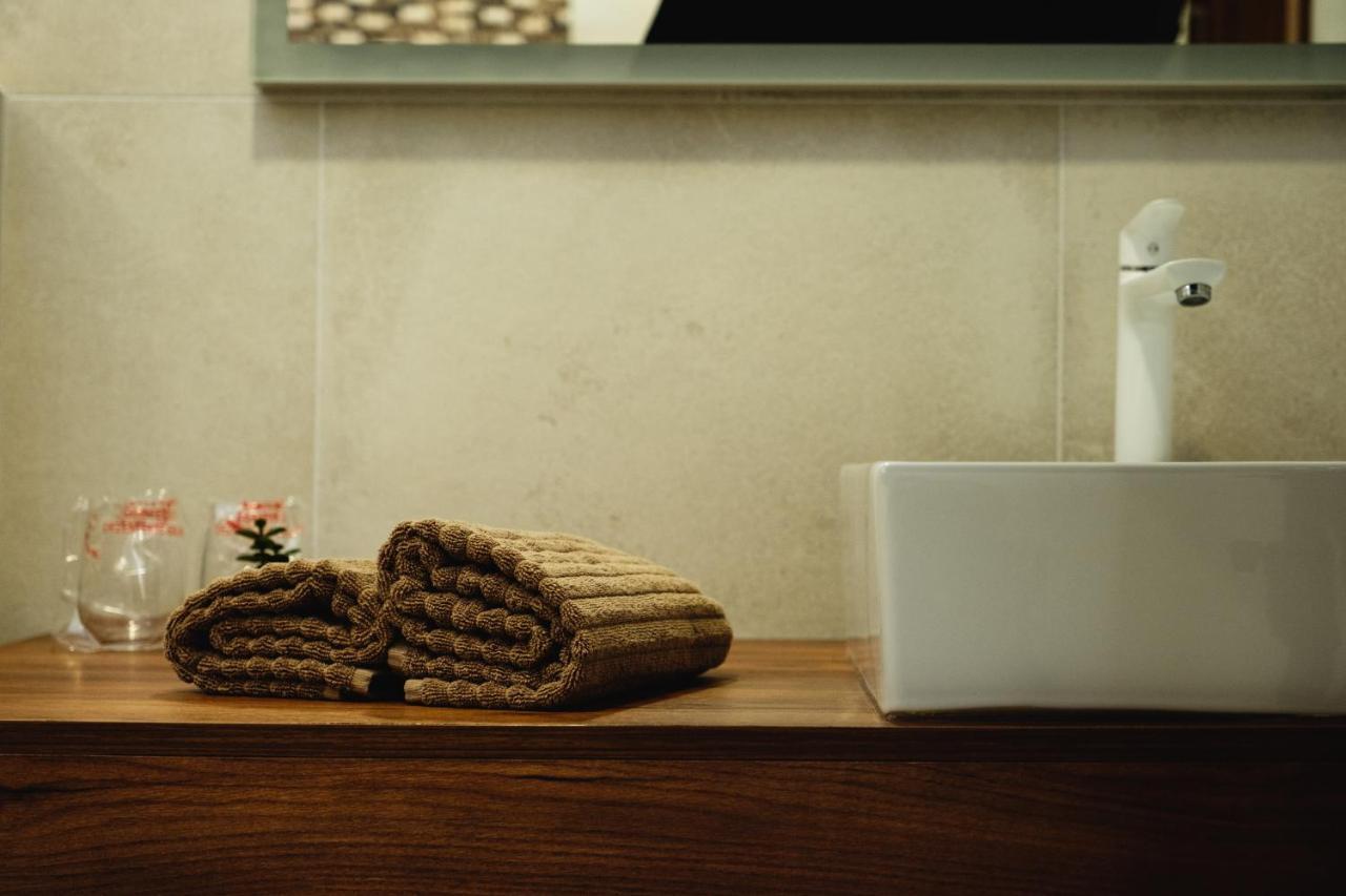 Edemus - Motel & Restaurant Maglaj エクステリア 写真